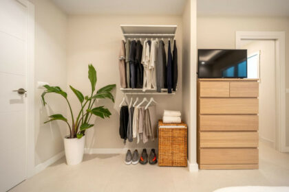 b98138ef80932be4a8f3c30a1c3827c1 - 19