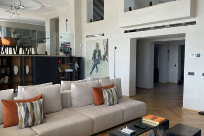 b9b22a974e27fb2d4a4064627c1de79e - 15