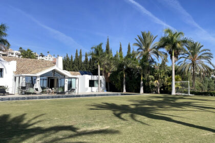 b9b22a974e27fb2d4a4064627c1de79e - 23