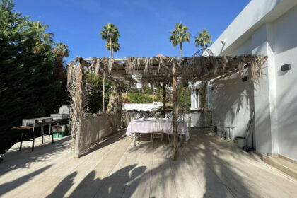 b9b22a974e27fb2d4a4064627c1de79e - 35