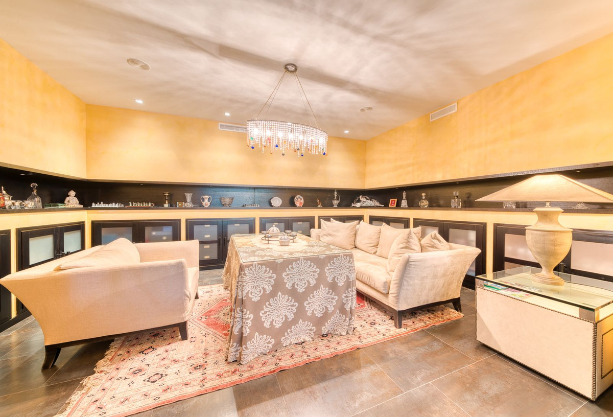 b9b9977a7425fafc0adf774e92ca54fa - 26