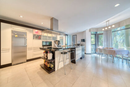 b9b9977a7425fafc0adf774e92ca54fa - 28