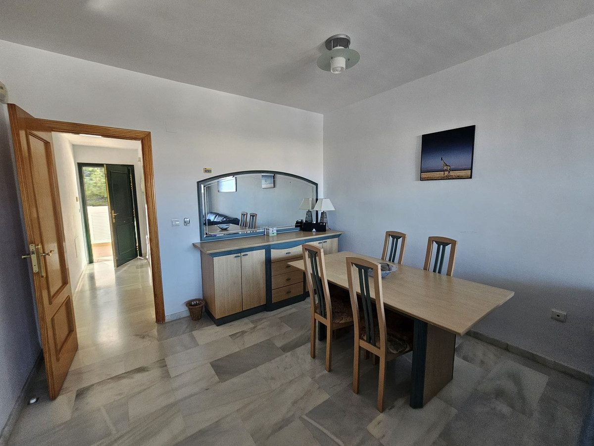 b9e07193bab172b204651099067dd897 - 20