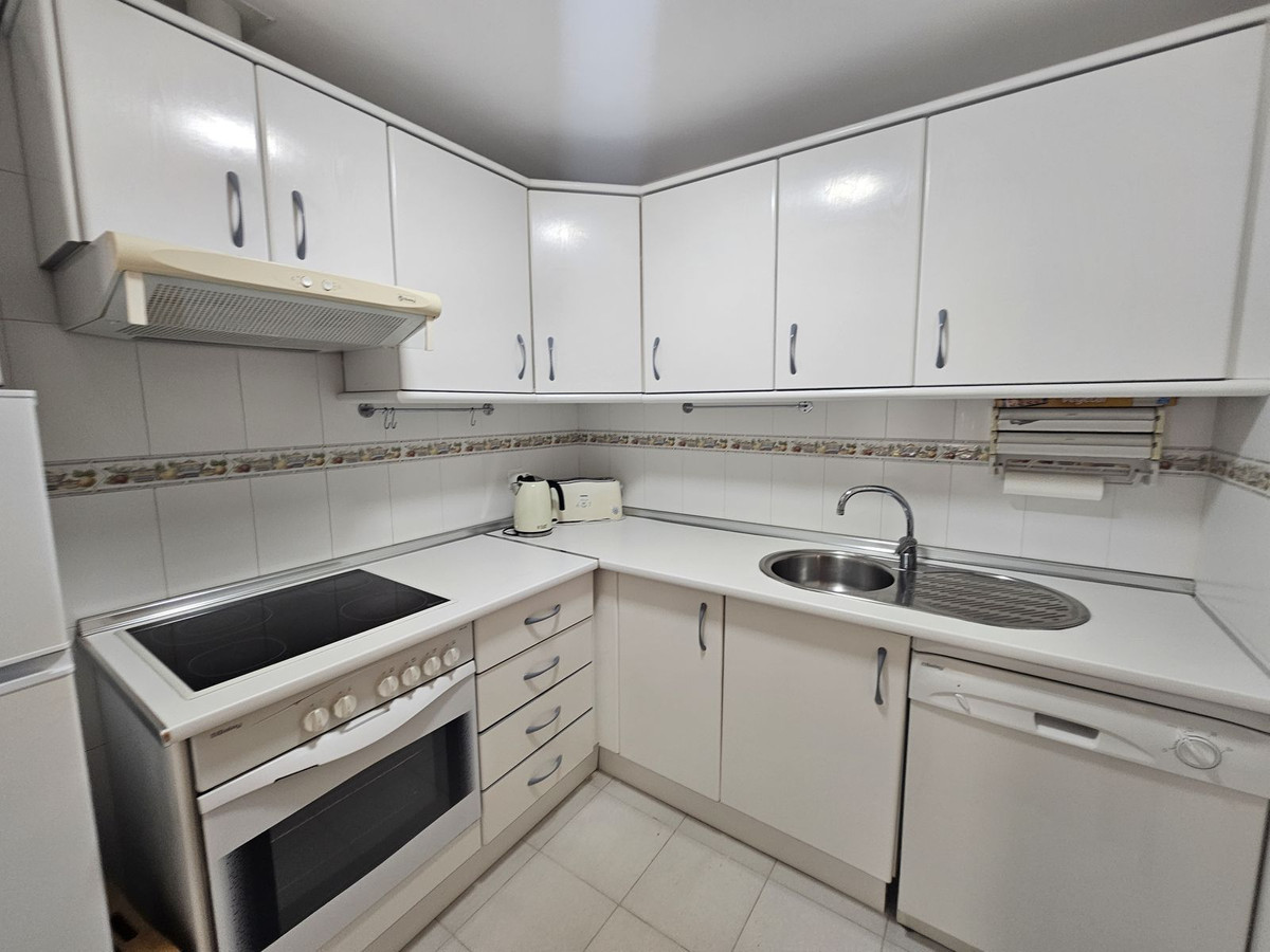 b9e07193bab172b204651099067dd897 - 21