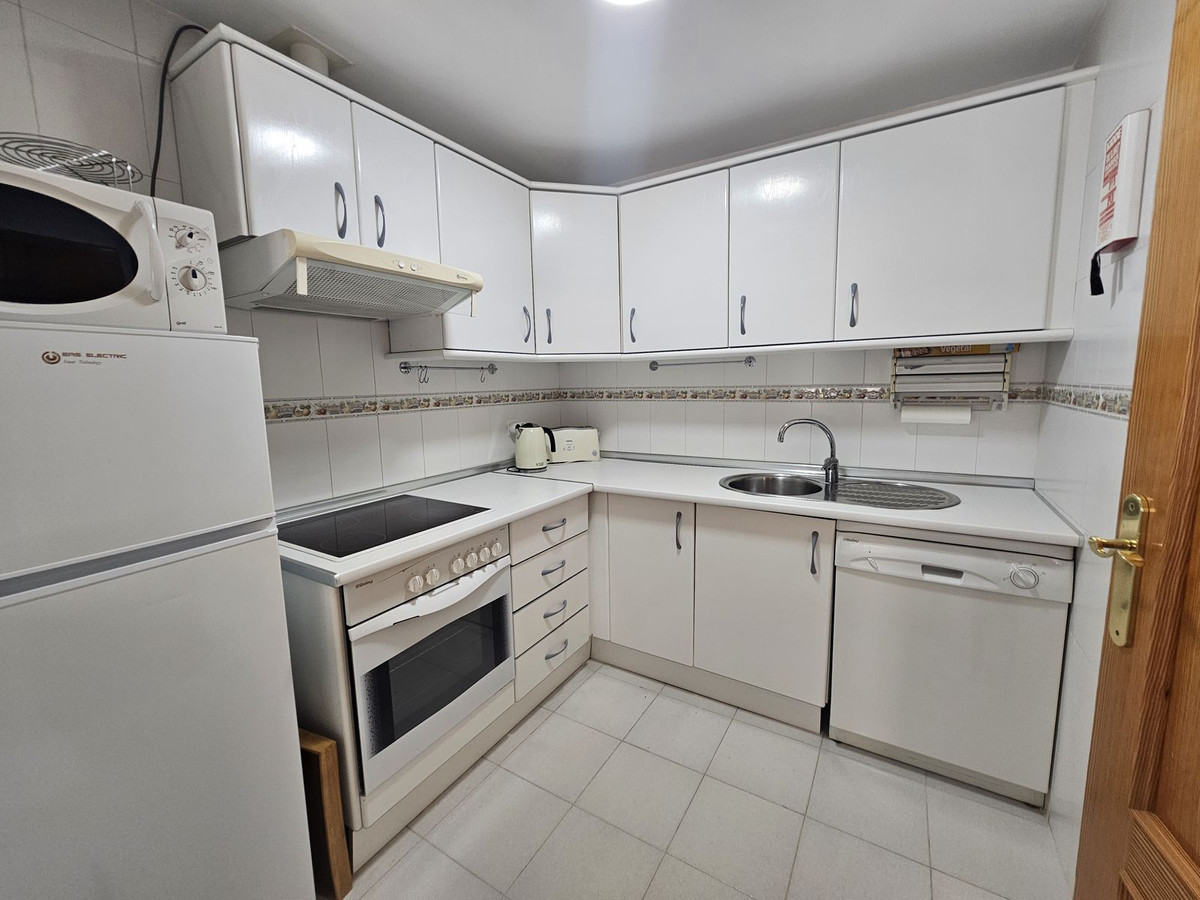 b9e07193bab172b204651099067dd897 - 22