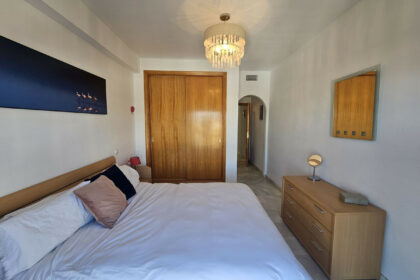 b9e07193bab172b204651099067dd897 - 26