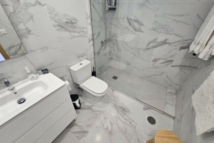 b9e07193bab172b204651099067dd897 - 28