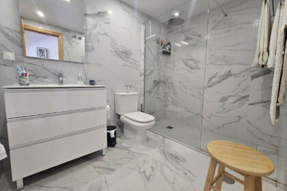 b9e07193bab172b204651099067dd897 - 30