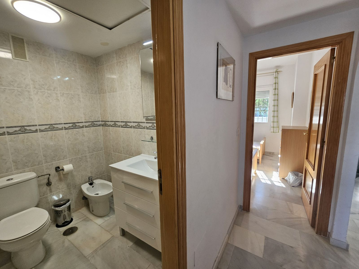 b9e07193bab172b204651099067dd897 - 31