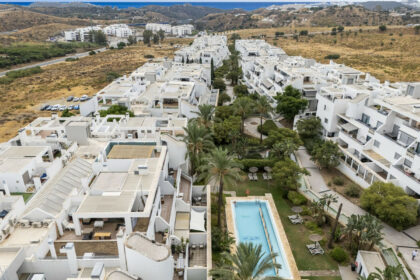 ba4b63d4b8d9327feee68463a26e6e90 - 13