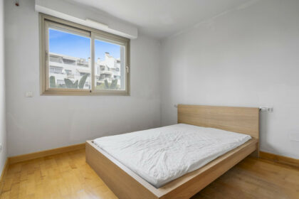 ba4b63d4b8d9327feee68463a26e6e90 - 21