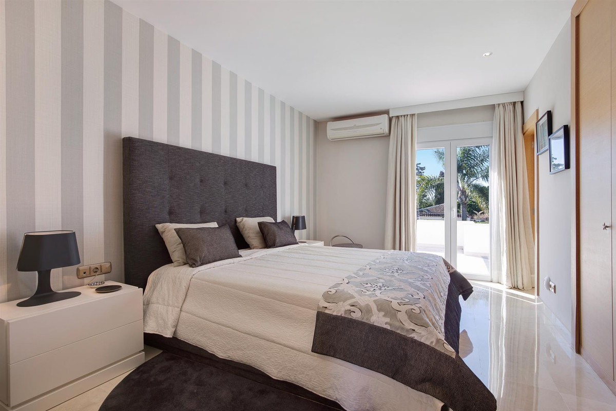 baa75acab9e889c3fa69167e8a5fca43 - 20