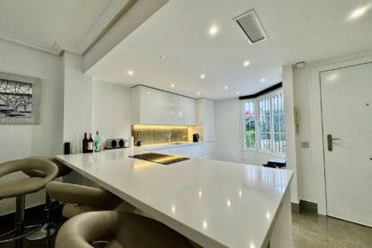 bb4614740df7f3d1319813f4182a6601 - 13