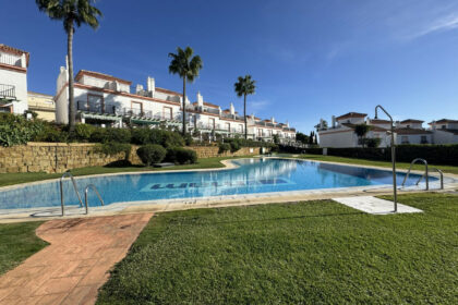 bb4614740df7f3d1319813f4182a6601 - 18