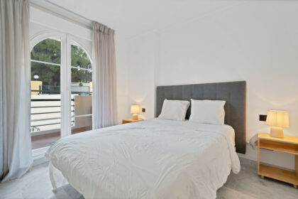 bb5f3747cbcebc29bc4353e43be6bf22 - 15