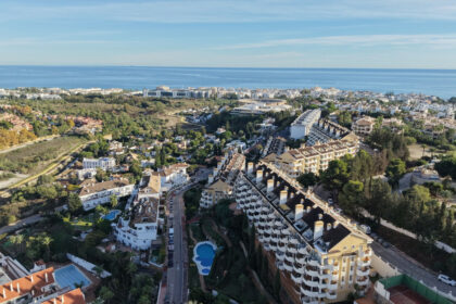 bb5f3747cbcebc29bc4353e43be6bf22 - 23