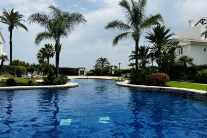 bbc17059b3056b85fe937b04a8a195fc - 32