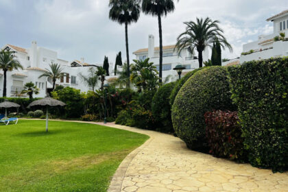 bbc17059b3056b85fe937b04a8a195fc - 33