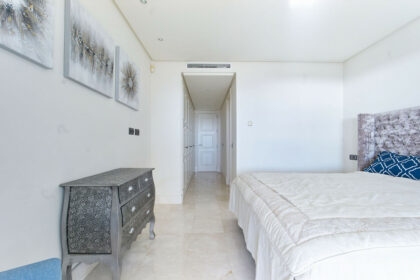 bc11d156d441d4727e27007915e43189 - 10