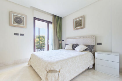 bc11d156d441d4727e27007915e43189 - 13