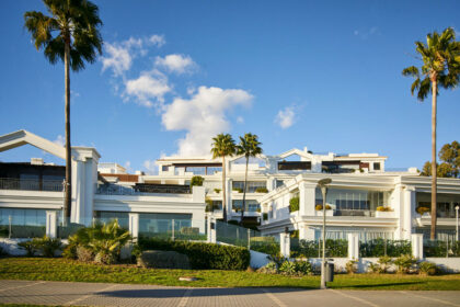 bc11d156d441d4727e27007915e43189 - 4