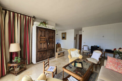 bc2a86e32ffb3f804786cf3e47b2ef73 - 9