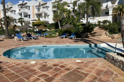 bca7548f98e62fef7ac34e5e26bfbe18 - 13