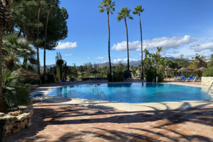 bca7548f98e62fef7ac34e5e26bfbe18 - 2