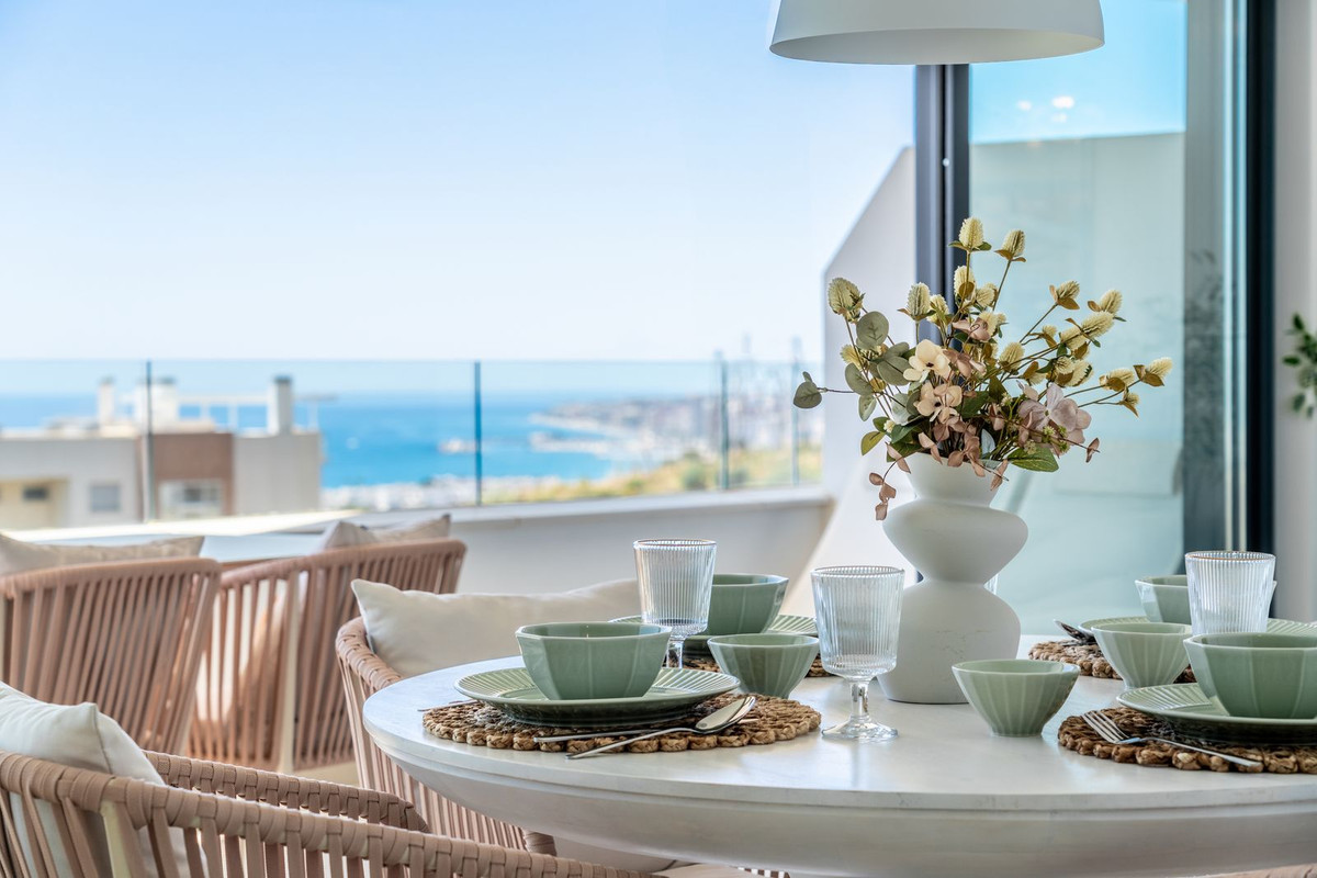 bd631cd85e0187601a45025890ee3685 - 1