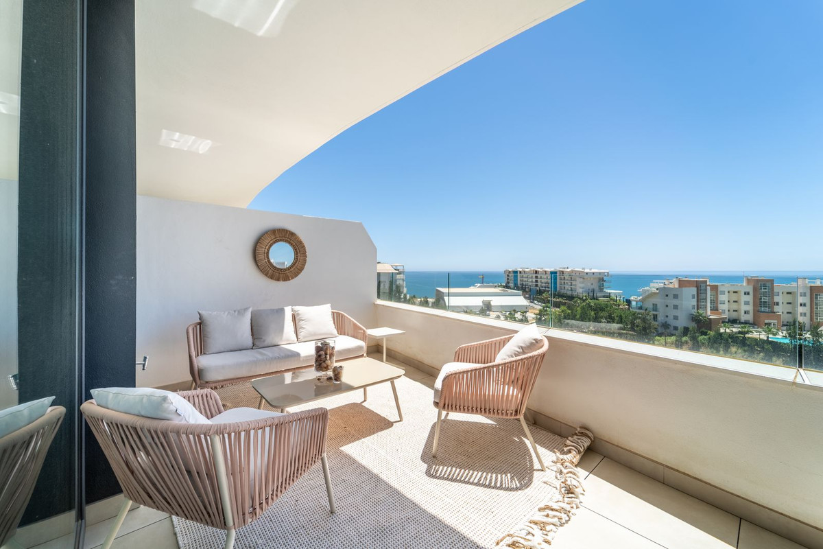 bd631cd85e0187601a45025890ee3685 - 18