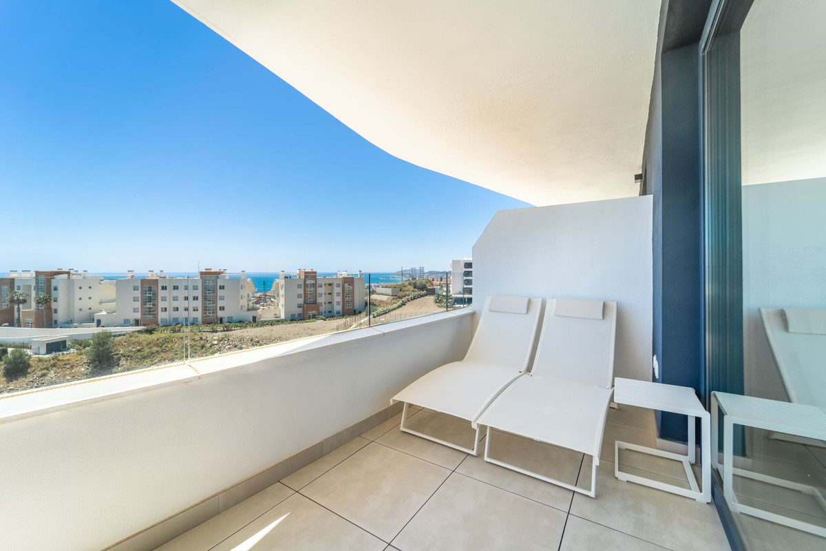 bd631cd85e0187601a45025890ee3685 - 19