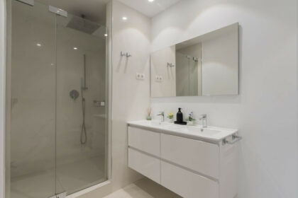 bd92401cc15b69e68715fd0d90edbf6a - 32