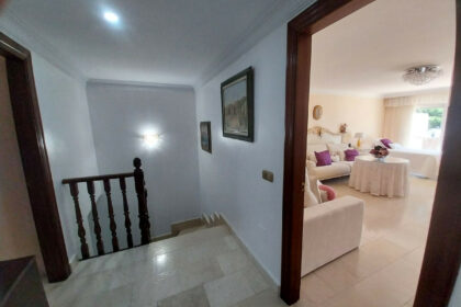 bdac9487f525fc195ef8e4ee676c6dd0 - 51