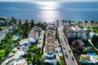 bdda2095010fe29e2d285097fac72696 - 18