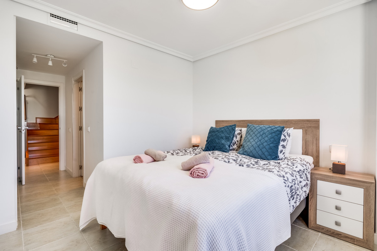 be48344422628317bf5282afbd749579 - 19