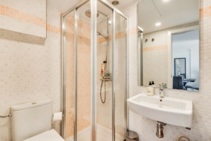 be48344422628317bf5282afbd749579 - 20