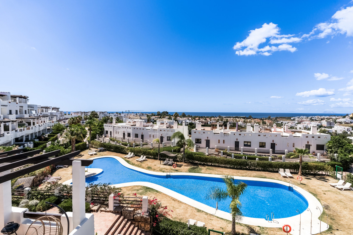 be48344422628317bf5282afbd749579 - 23