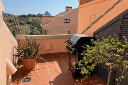 be98dc4c2ed3ece70d050c0f52ff288c - 10