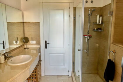 be98dc4c2ed3ece70d050c0f52ff288c - 16