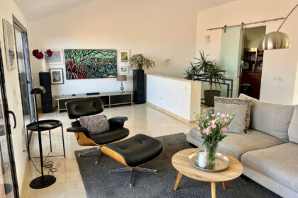 be98dc4c2ed3ece70d050c0f52ff288c - 7