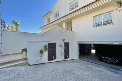 be9e68eb0709678660a53e0092e45304 - 14