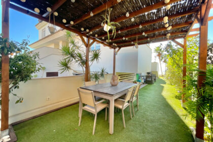 be9e68eb0709678660a53e0092e45304 - 18