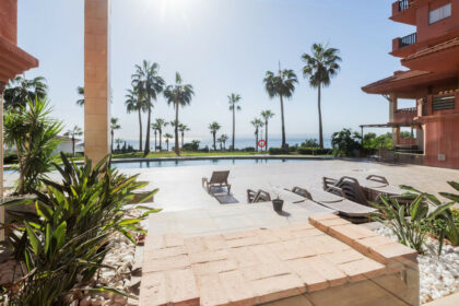 bef22019ea6f91acab2e487fc5ccd2f8 - 1