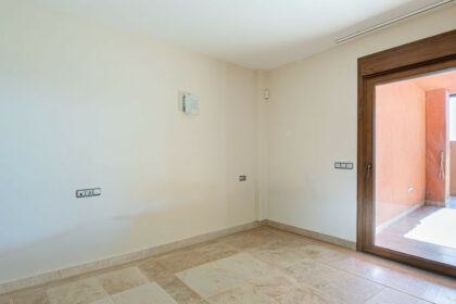 bef22019ea6f91acab2e487fc5ccd2f8 - 9