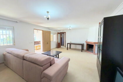 bf3157373fe0414117d6b6141b5251c7 - 12