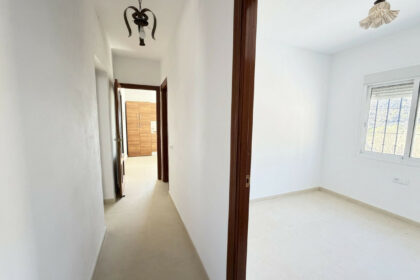 bf3157373fe0414117d6b6141b5251c7 - 24