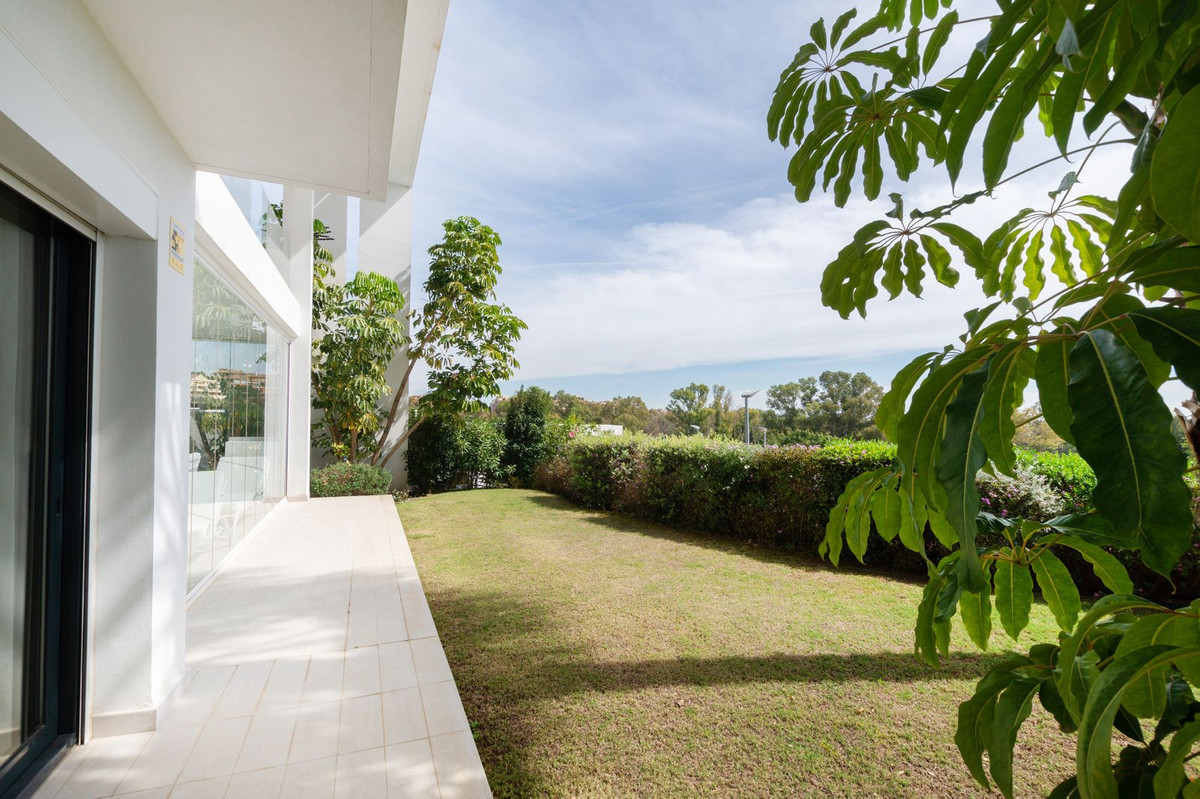 bf4a140dd3e464322188516360af32fa - 16