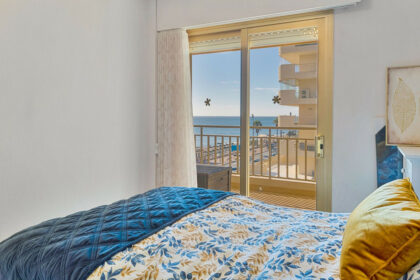 bfa0bc70f18c139fdee17b1548b87099 - 21