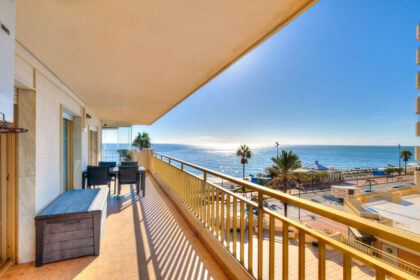 bfa0bc70f18c139fdee17b1548b87099 - 24