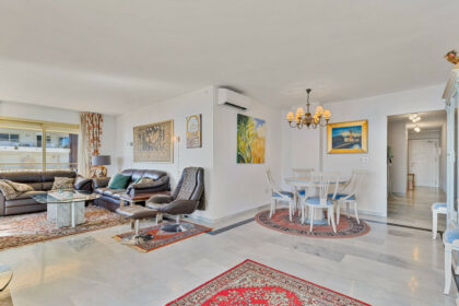 bfa0bc70f18c139fdee17b1548b87099 - 6